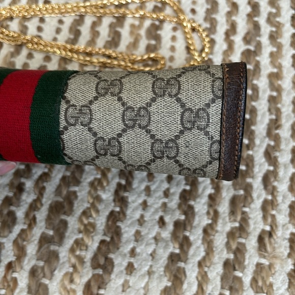 Authentic Gucci Ophidia GG Clutch in Good Condition - Picture 8 of 16